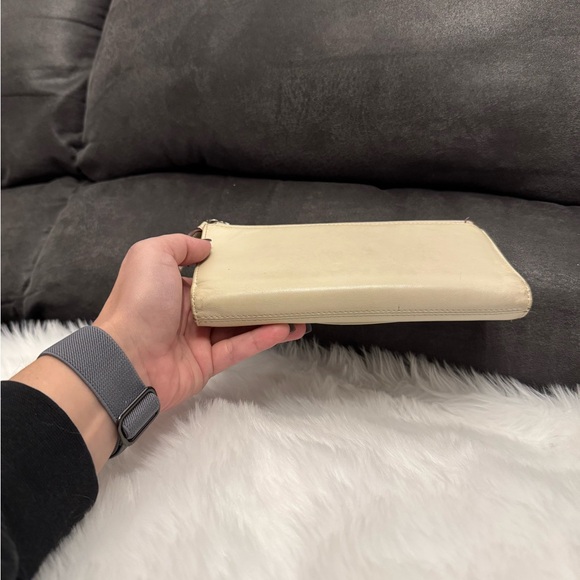 Coach Wallet - Picture 6 of 6